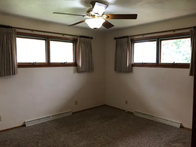 $275,000 | 5543 Us Rte 20 West, Freeport, IL 61032