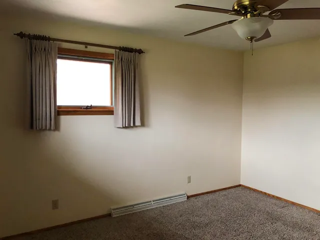 $275,000 | 5543 Us Rte 20 West, Freeport, IL 61032