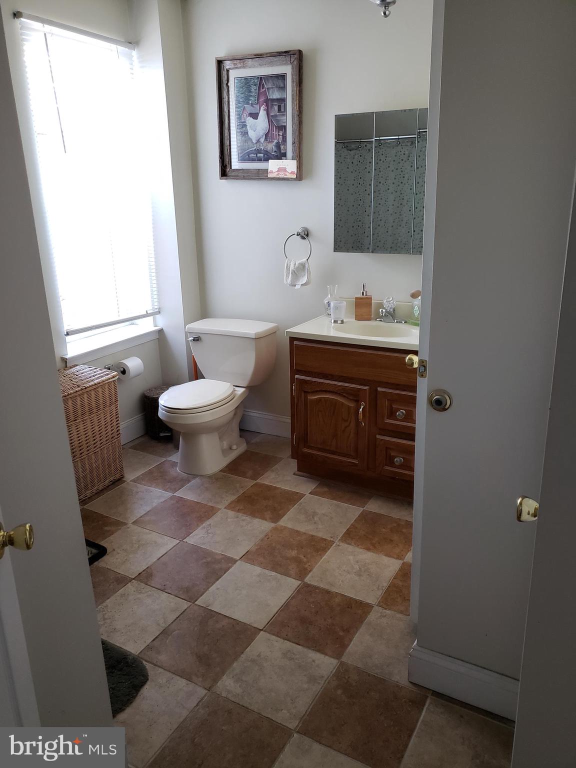 1517 Swain Street Philadelphia, PA 19130 - Photo 7 of 29