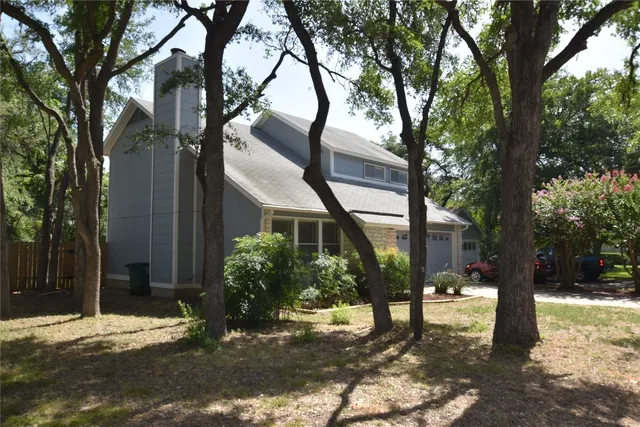 $2,300 | 7703 Islander Drive, Austin, TX 78749