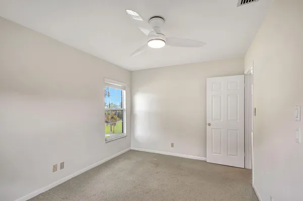$4,000 | 18350 Southeast Wood Haven Lane, Unit F, Jupiter, FL 33469