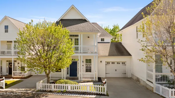 $475,000 | 1101 Main Street, Unit 20, Loudon, TN 37774