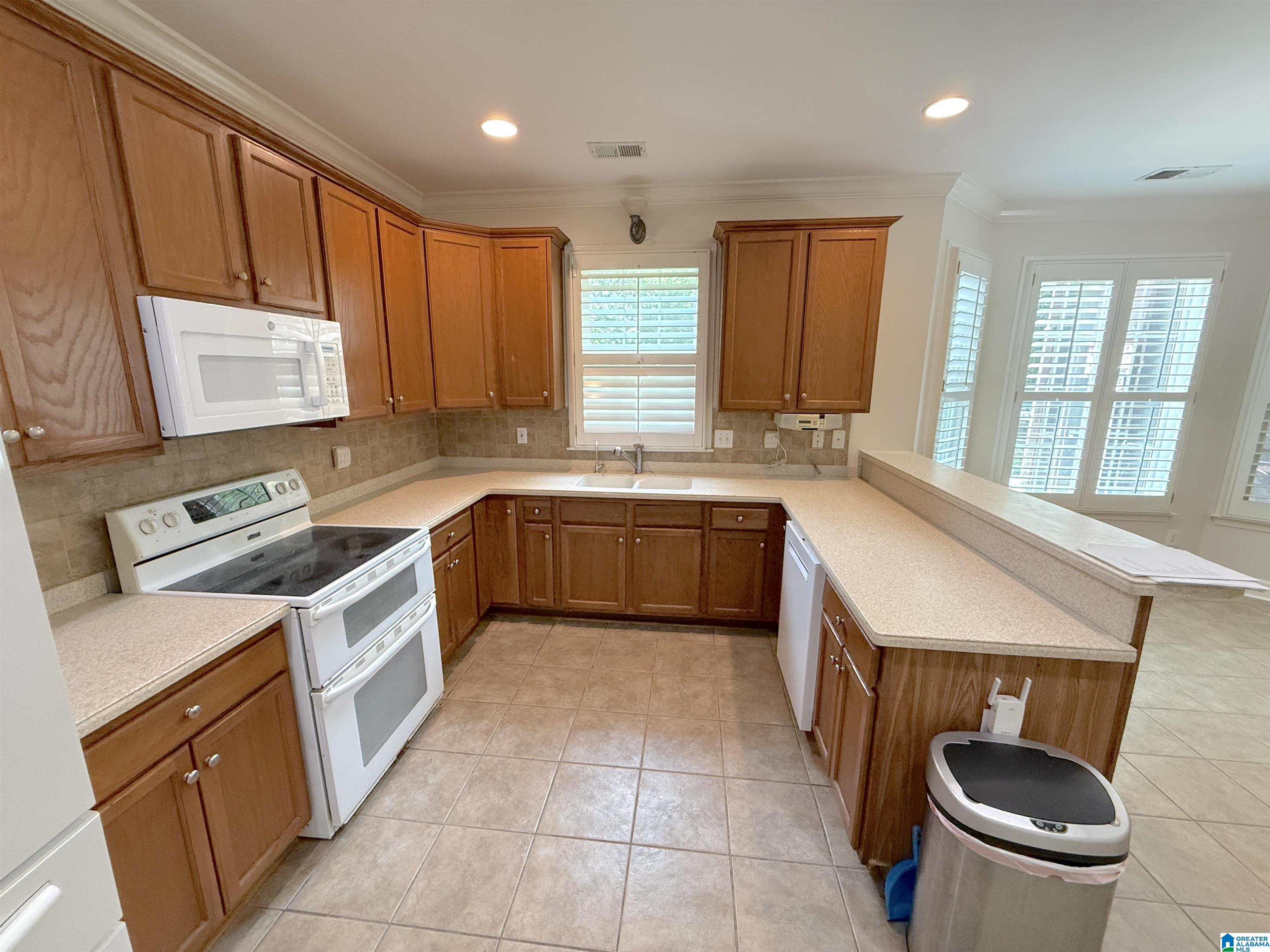 170 Sunset Trail Alabaster, AL 35007 - Photo 17 of 42