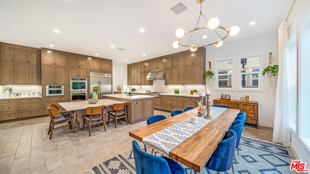 11960 Carabela Court Porter Ranch, CA 91326 - Photo 20 of 53 Gallery Image 20