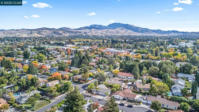 $1,198,000 | 2463 Aarles Court, Walnut Creek, CA 94598