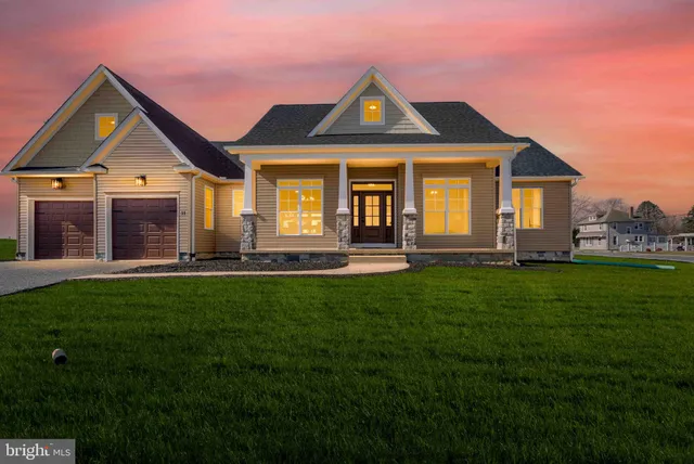 $538,900 | 11 Flint Drive, Hanover, PA 17331