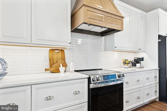 $538,900 | 11 Flint Drive, Hanover, PA 17331