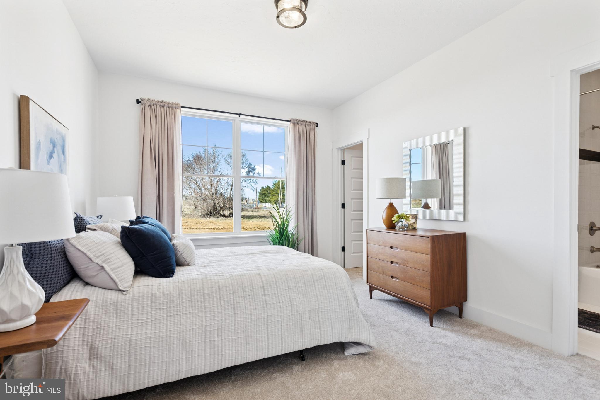 11 Flint Drive Hanover, PA 17331 - Photo 22 of 36 Actual Photo- Bed 3