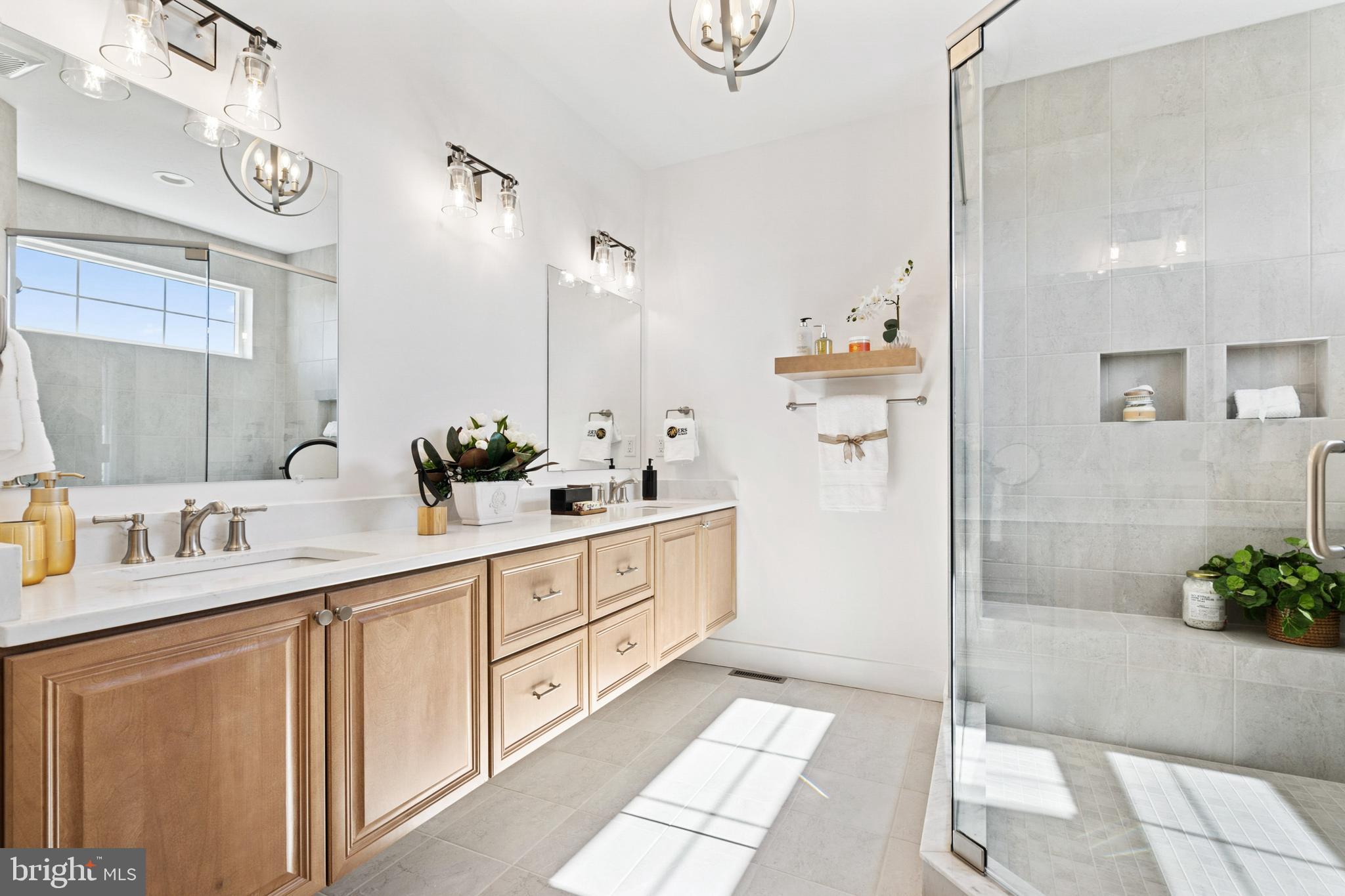 11 Flint Drive Hanover, PA 17331 - Photo 28 of 36 Actual Photo- Primary Bath