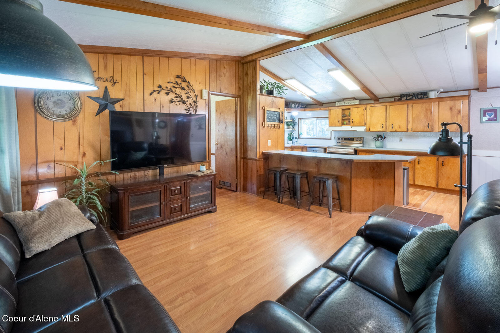 4882 West Highway 53 Rathdrum, ID 83858 - Photo 7 of 35 _D513598-HDR