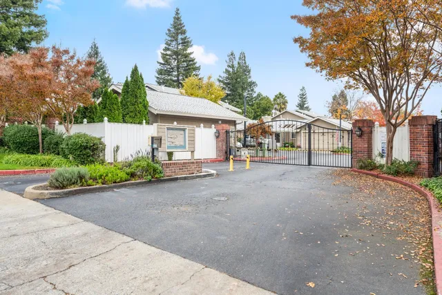 $395,000 | 4773 Courtland Lane, Carmichael, CA 95608