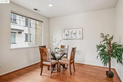 $685,000 | 1861 Parkside Drive, Concord, CA 94519