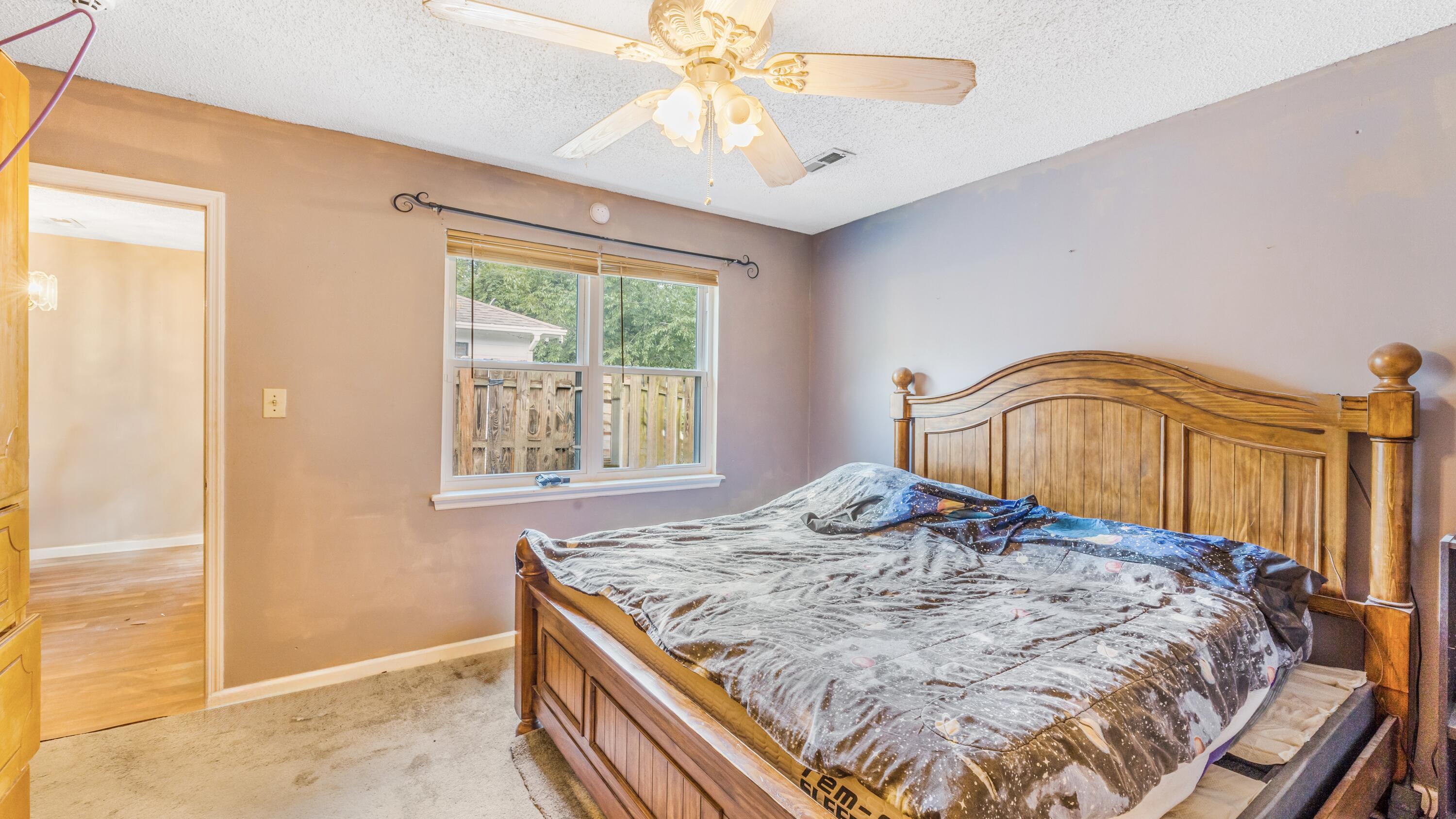 7632 Valleyview Circle North Charleston, SC 29418 - Photo 12 of 13 _SON0288