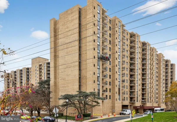 view of a tall building