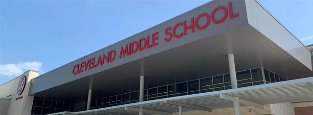 a street sign that is on the wall