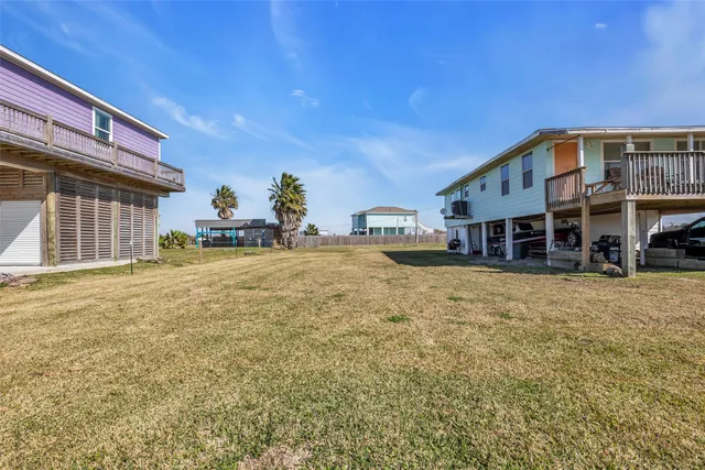 $72,000 | 1048 North Crystal Beach Road, Port Bolivar, TX 77650