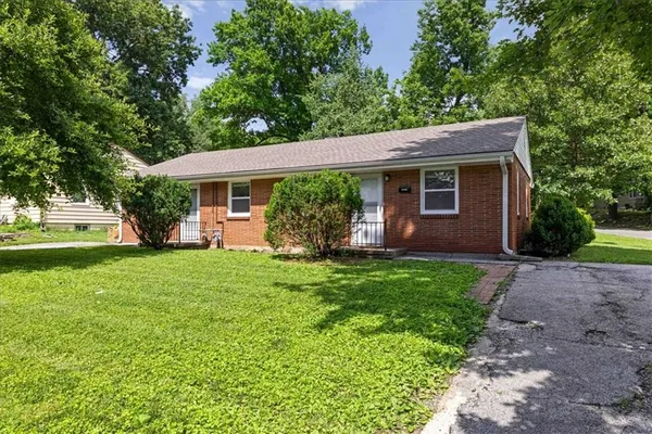 $175,000 | 2021 South Harris Avenue, Independence, MO 64052