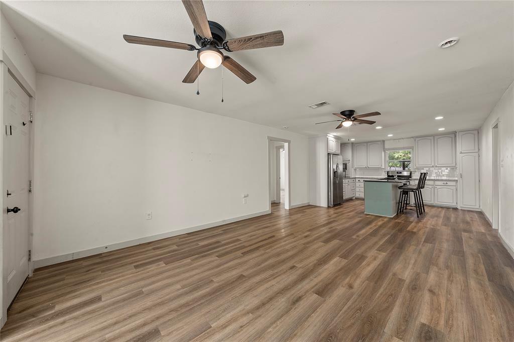 3724 North 24th Street Waco, TX 76708 - Photo 2 of 14
