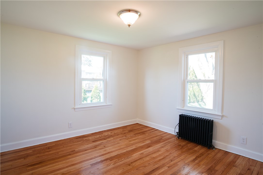 25 Friendly Road East Greenwich, RI 02818 - Photo 11 of 21 Gallery Image 11