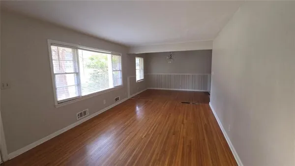 $1,995 | 136 Hillsdale Drive Southeast, Atlanta, GA 30315