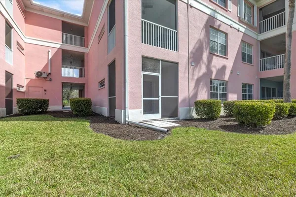 $149,900 | 2061 Willow Hammock Circle, Unit 104, Punta Gorda, FL 33983