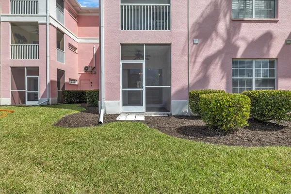 $149,900 | 2061 Willow Hammock Circle, Unit 104, Punta Gorda, FL 33983