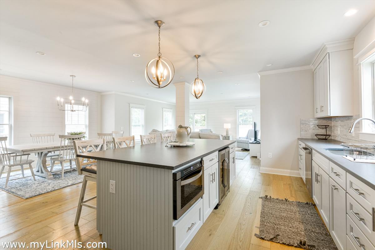 8 Grey Lady Lane Nantucket, MA 02554 - Photo 9 of 42