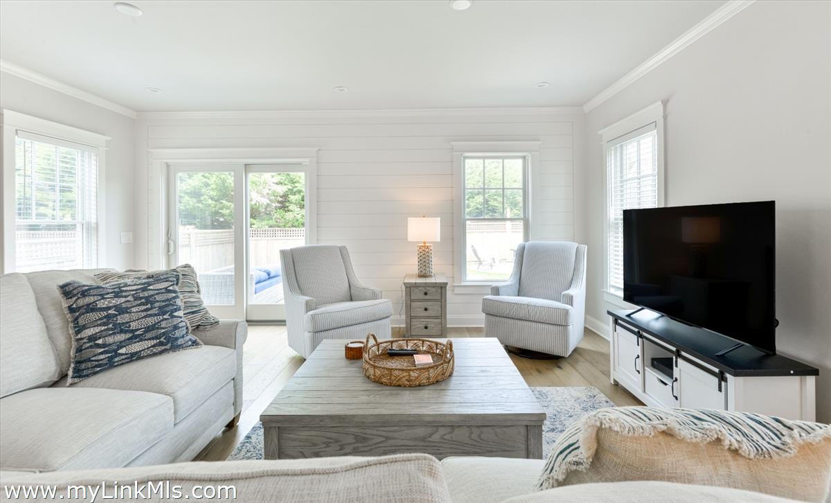 8 Grey Lady Lane Nantucket, MA 02554 - Photo 10 of 42