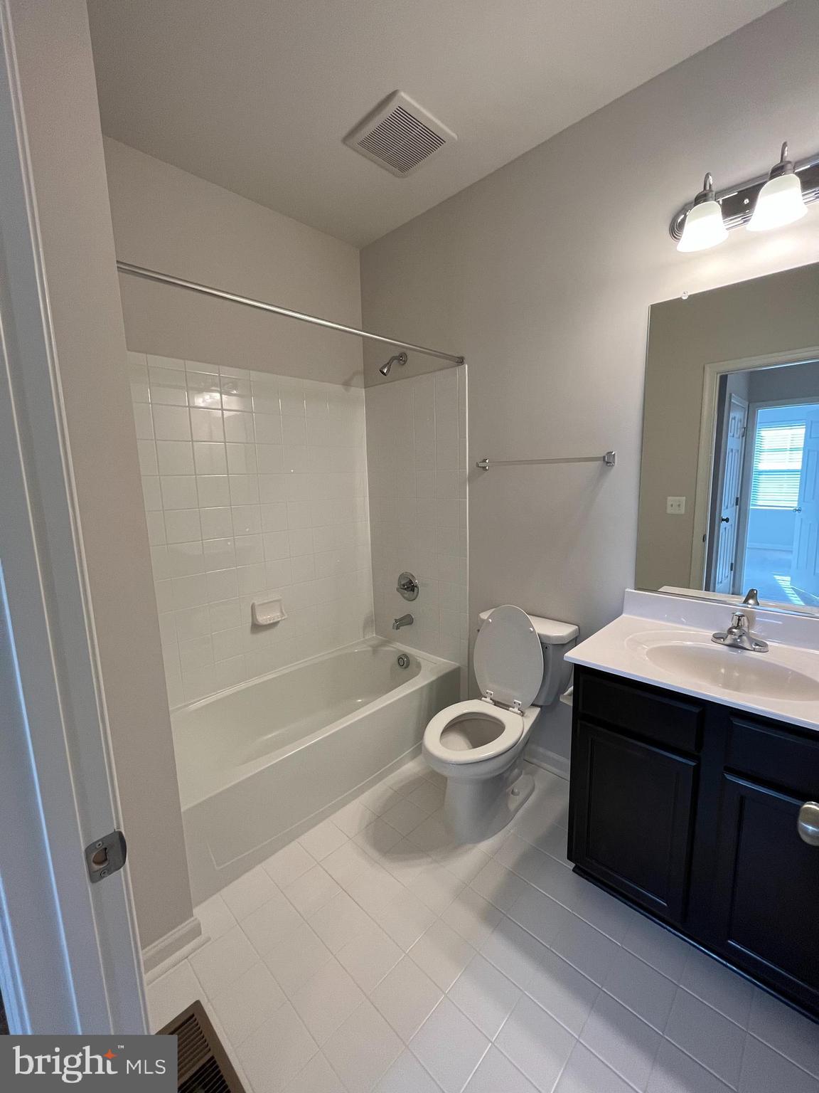 127 Lindy Way Stephenson, VA 22656 - Photo 5 of 19 Bathroom