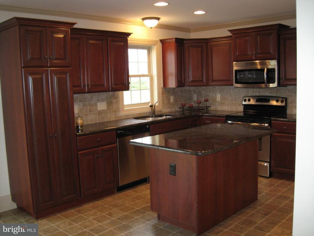101 Harristown Road Paradise, PA 17562 - Photo 3 of 3 Gallery Image 3