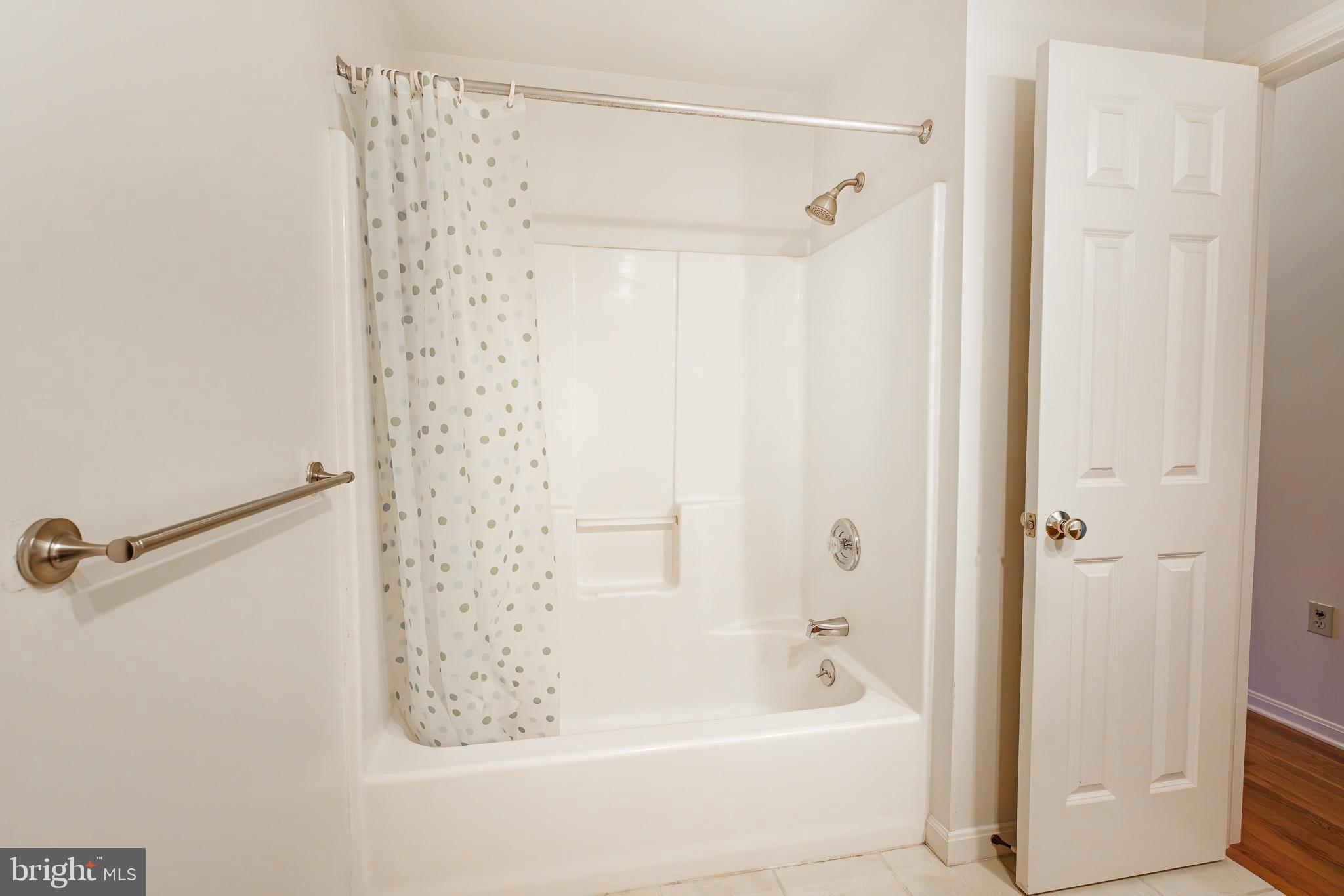 280 Raspberry Road Leola, PA 17540 - Photo 32 of 41 a bathroom with a bathtub and a shower