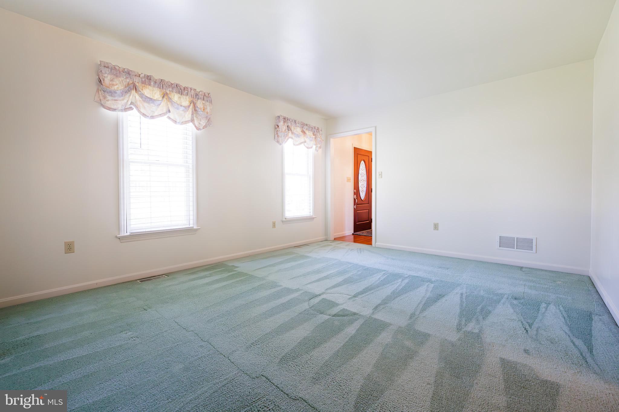 280 Raspberry Road Leola, PA 17540 - Photo 9 of 41 a view of empty room with window