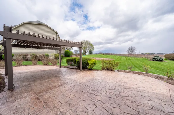 $549,900 | 3500 Bunker Hill Drive, Algonquin, IL 60102