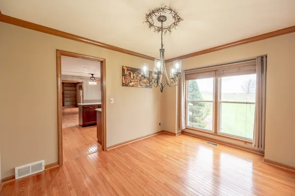 $549,900 | 3500 Bunker Hill Drive, Algonquin, IL 60102