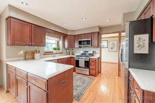 $549,900 | 3500 Bunker Hill Drive, Algonquin, IL 60102