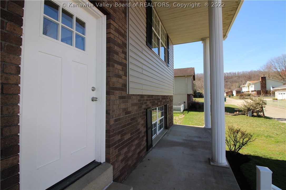132 Rolling Acres Road Winfield, WV 25213 - Photo 3 of 26 Gallery Image 3