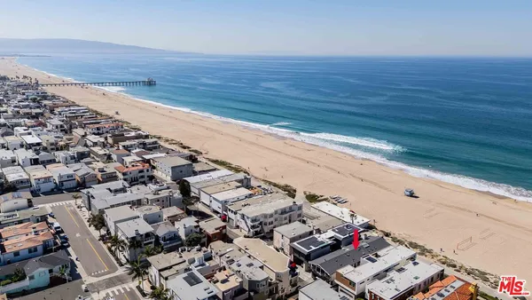 $30,000 | 2308 The Strand, Manhattan Beach, CA 90266