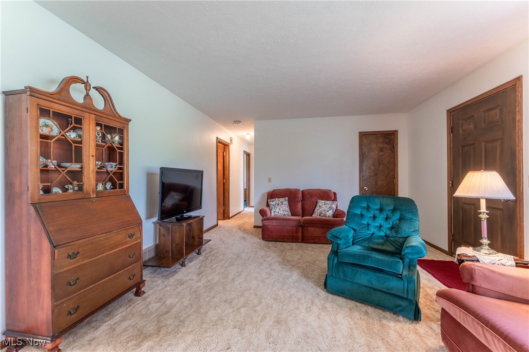 5719 Millbrook Road Shreve, OH 44676 - Photo 5 of 25 Gallery Image 5