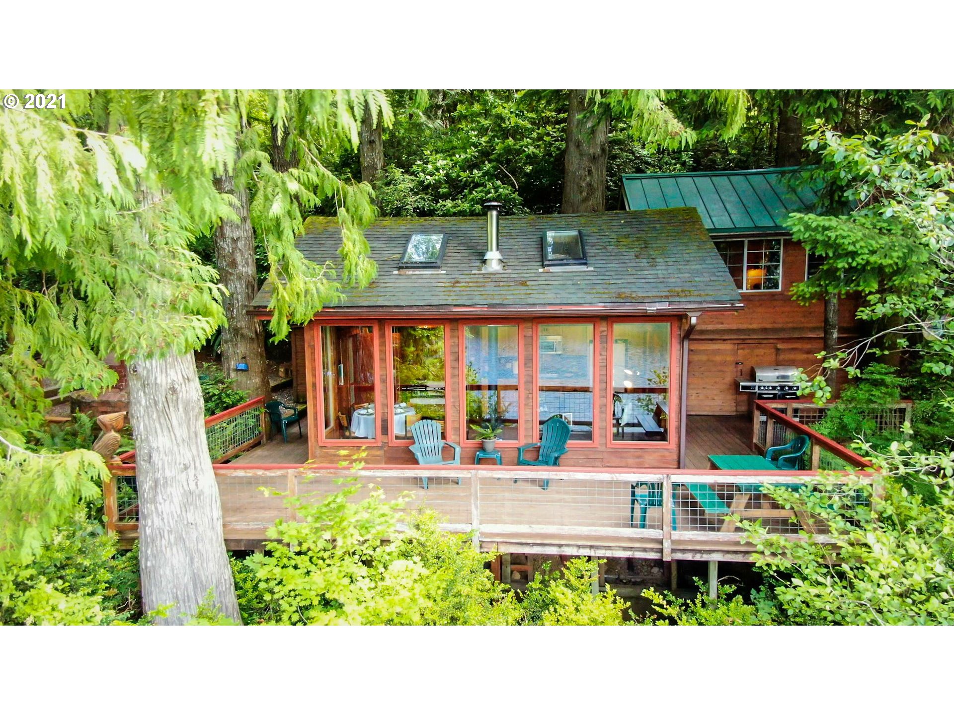 89055 Dahlin Road Florence, OR 97439 - Photo 1 of 32 Gallery Image 1