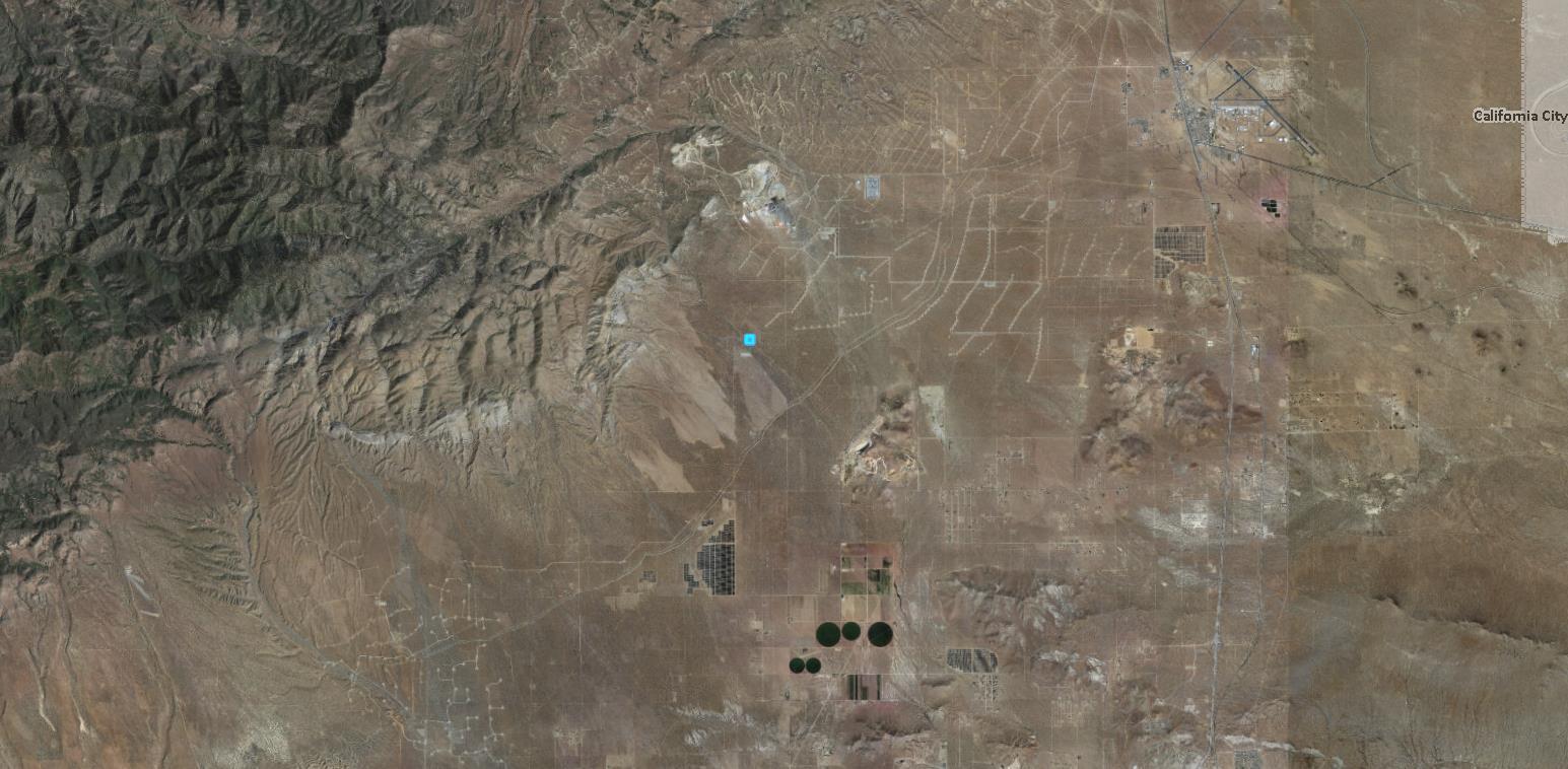 Tehachapi Willow Springs Road Edwards, CA 93560 - Photo 2 of 14 a bathroom with a shower