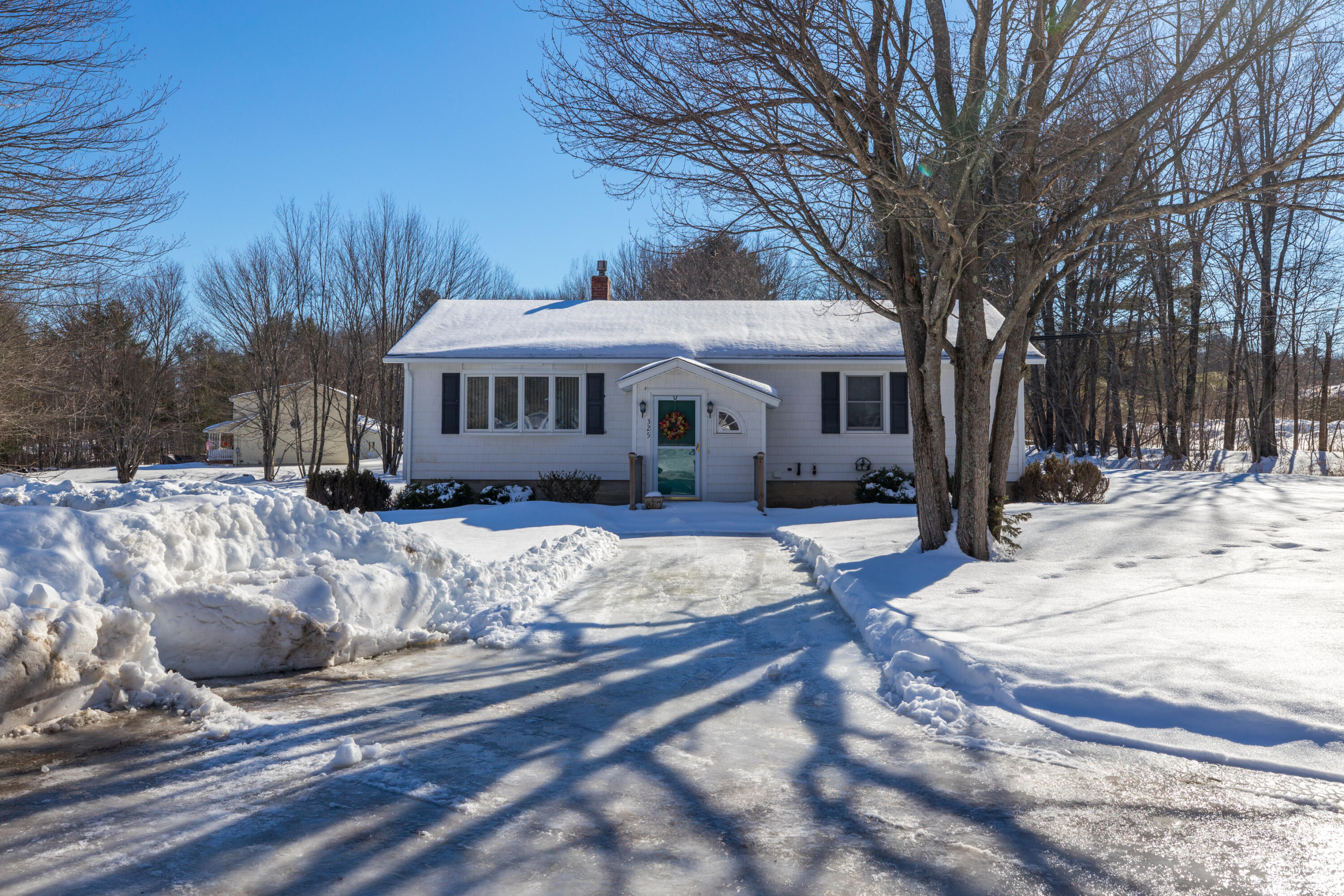 325 Stetson Road Lewiston, ME 04240 - Photo 5 of 51 6I3A8037