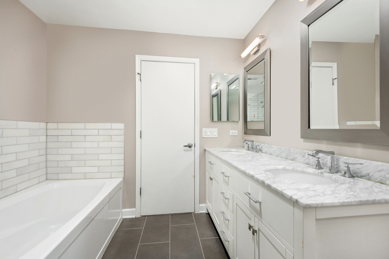 1302 West Monroe Street Chicago, IL 60607 - Photo 12 of 24