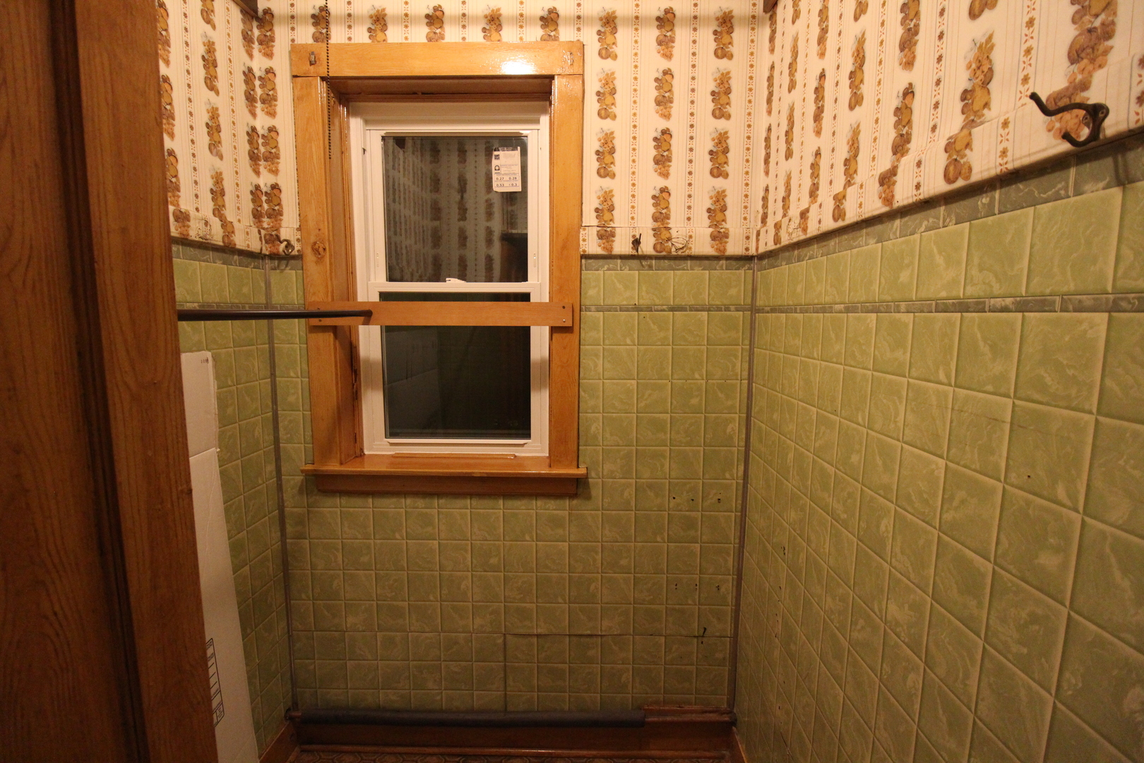 2132 West Walton Street, Unit 2 Chicago, IL 60622 - Photo 8 of 12 a bathroom with a window and a shower