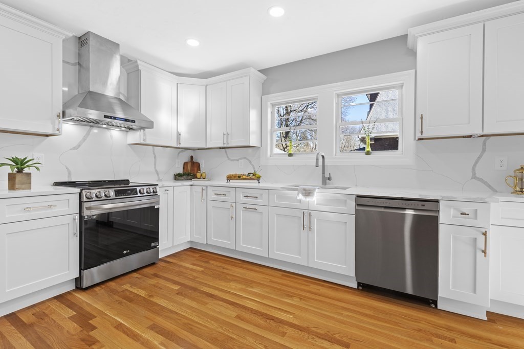 11 Davidson Road Worcester, MA 01605 - Photo 8 of 34 Gallery Image 8