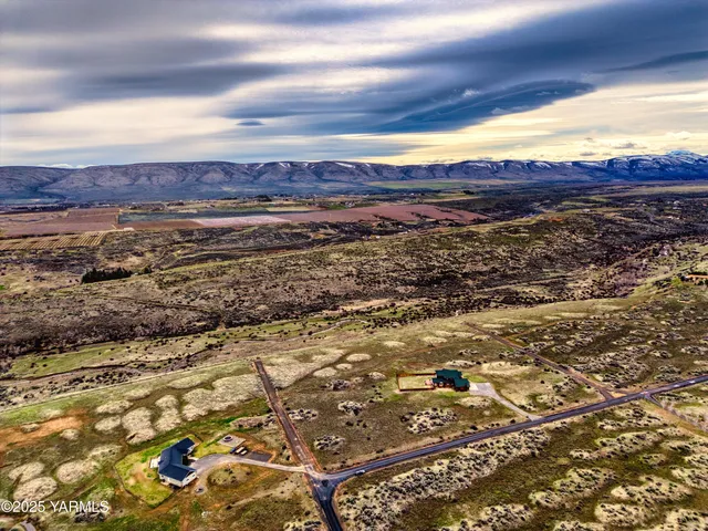 $75,000 | 270 Snowy Owl Lane, Yakima, WA 98908