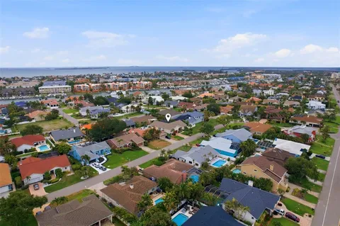 $1,295,000 | 661 7th Avenue North, Tierra Verde, FL 33715