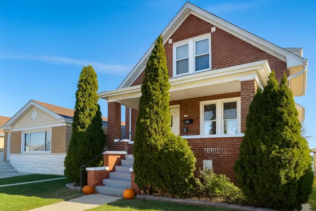 $1,500 | 2839 North Newland Avenue, Unit 2, Chicago, IL 60634