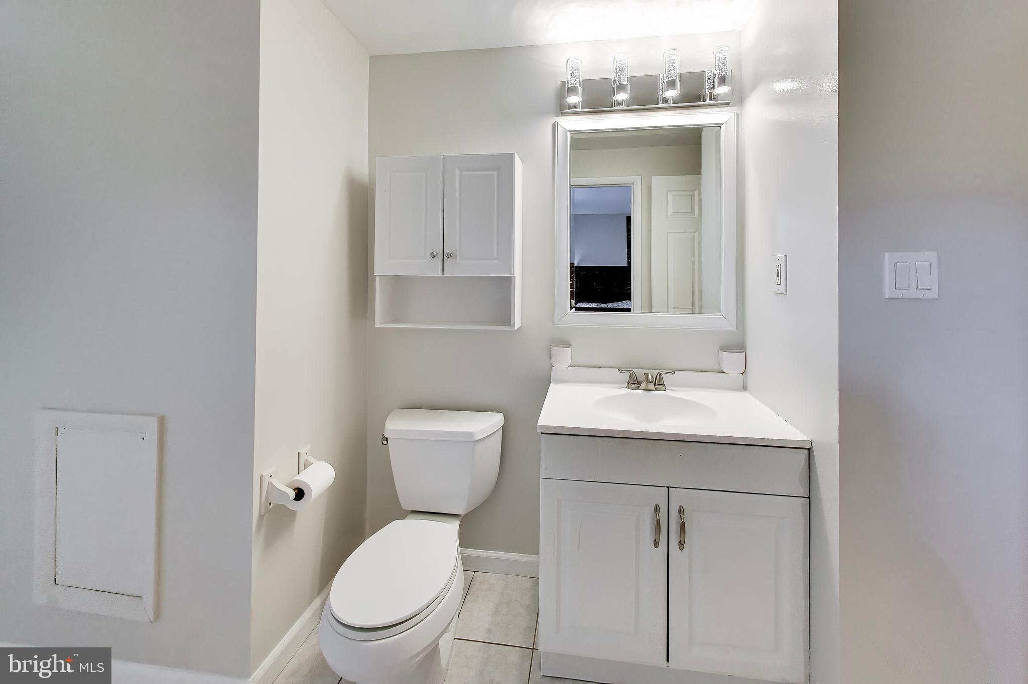 9152 Burke Road Burke, VA 22015 - Photo 20 of 35 Gallery Image 20