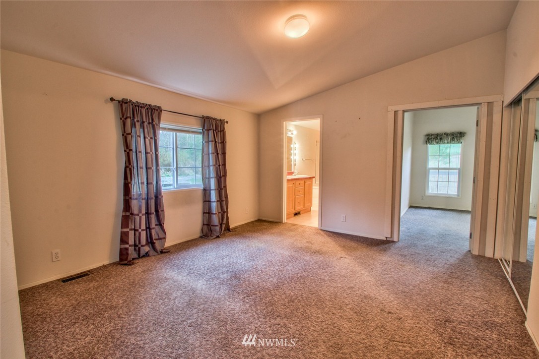 19372 Morton Road Burlington, WA 98233 - Photo 11 of 18 Gallery Image 11