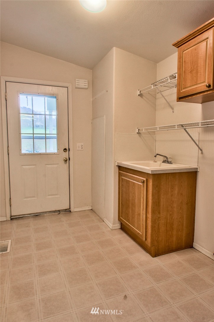 19372 Morton Road Burlington, WA 98233 - Photo 15 of 18 Gallery Image 15